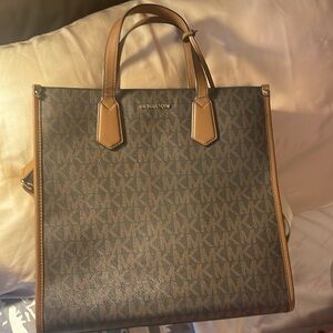 Michael Kors Tote